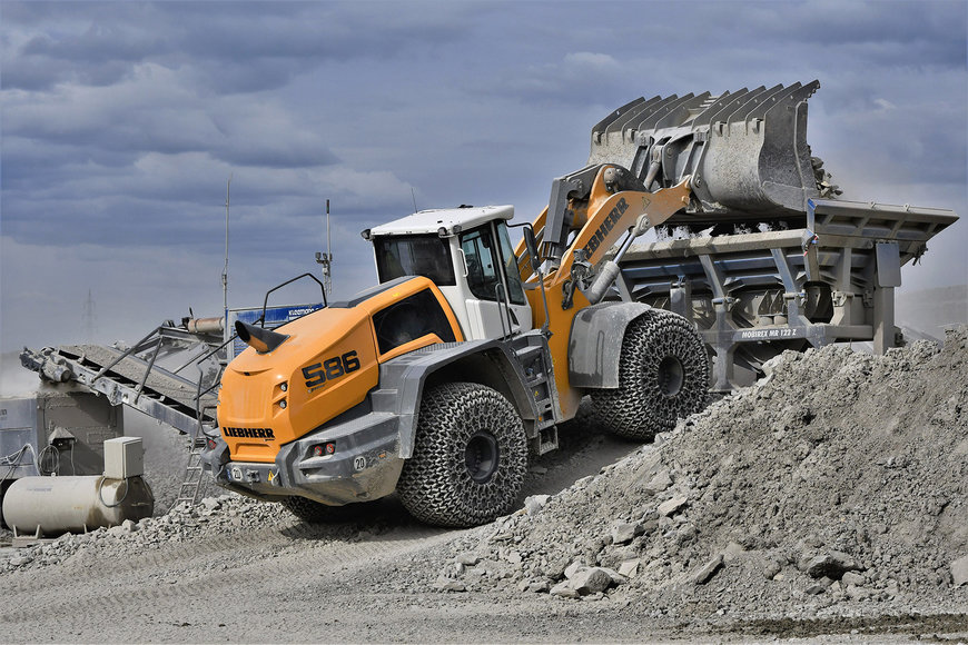 Economical in mining operations: third Liebherr L 586 XPower wheel loader for the Rinsche gravel plant